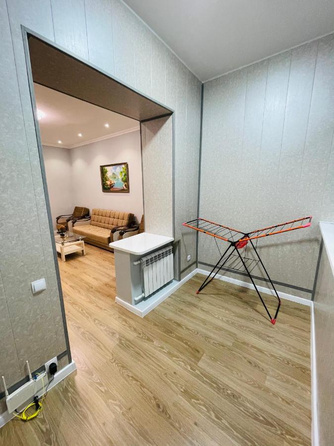 Amir Temur Apartment In Center After Renovation Ташкент Екстериор снимка