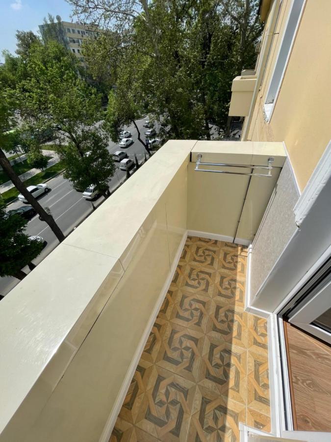 Amir Temur Apartment In Center After Renovation Ташкент Екстериор снимка